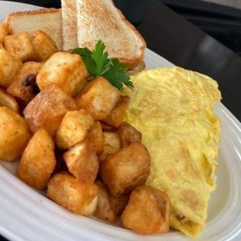 Delicious Omelet Options for Breakfast and Brunch